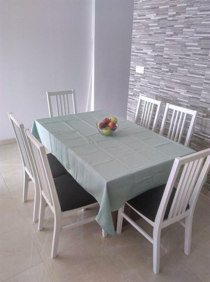Apartments Garija 罗戈兹尼察 外观 照片